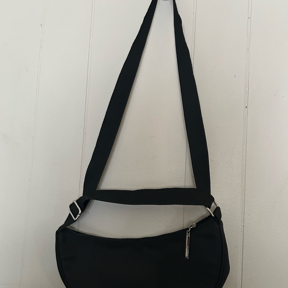 Lancôme Paris Black Nylon Crossbody Sling Belt Bag - Picture 3 of 5